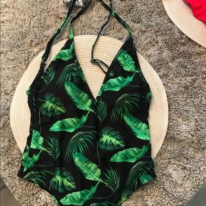 🆕👙 One piece swimsuit‼️